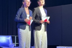 01-Alone@home-Franziska-Hainberger-Adele-Riegler