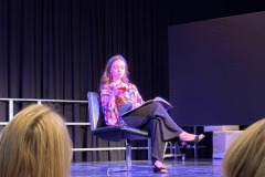 31-Tueren-knallen-Karma-Kickingereder